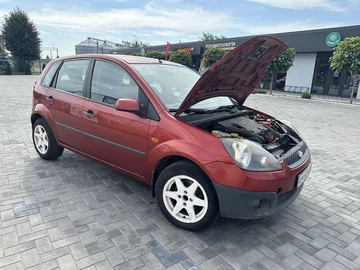 Авто Ford Fiesta 2007 № 8370656
