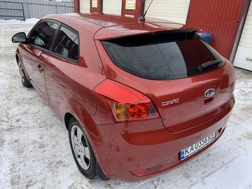 Авто KIA Cee X27 D 2008 № 8370773
