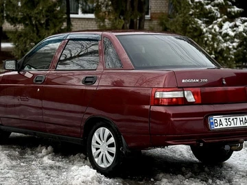 Авто ВАЗ 2110 Богдан 2014 № 8370925