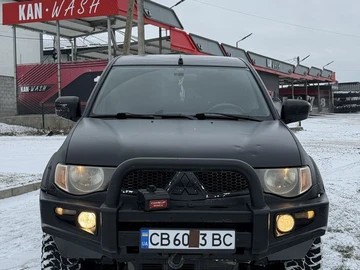 Авто Mitsubishi L 200 2012 № 8370930