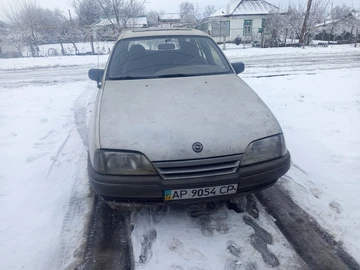 Авто Opel Omega 1987 № 8371105
