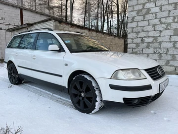 Авто Volkswagen Passat Variant 2003 № 8371138