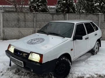 Авто ВАЗ 2109 1995 № 8371466