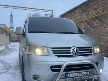 Авто Volkswagen Transporter 2008 № 8371601