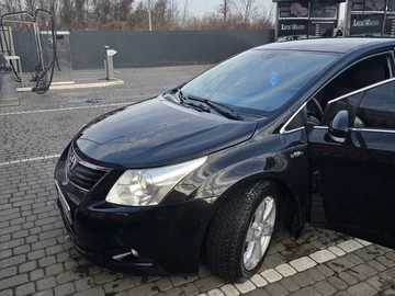 Авто Toyota Avensis 2011 № 8371651