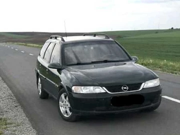 Авто Opel Vectra 2000 № 8371676