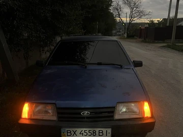 Авто ВАЗ 2109 1993 № 8371951