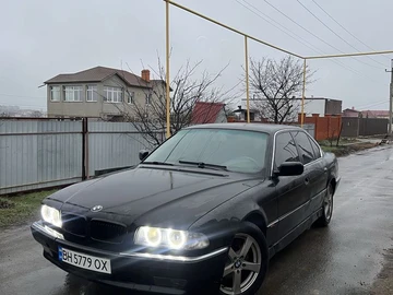 Авто BMW 7 Серия 1995 № 8372015