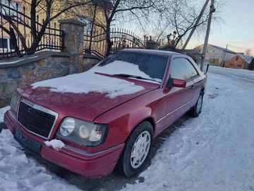 Авто Mercedes 220 1995 № 8372023