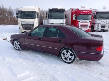 Авто Mercedes 230 1996 № 8372026