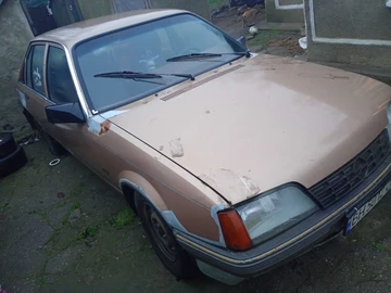 Авто Opel Rekord 1986 № 8372176