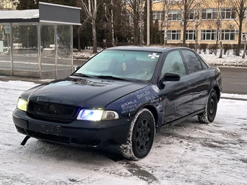 Авто Audi A4 2001 № 8372244