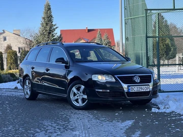 Авто Volkswagen Passat Variant 2001 № 8372386