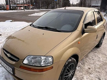 Авто Chevrolet Aveo 2004 № 8372411