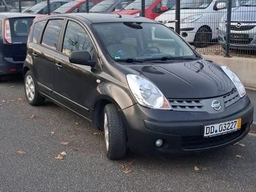 Авто Nissan Note 2006 № 8372421