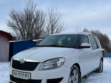 Авто Skoda Roomster 2012 № 8372653