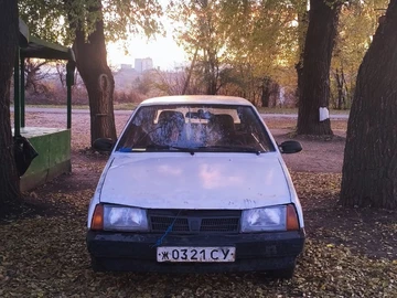 Авто ВАЗ 2109 1988 № 8372756
