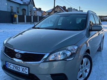 Авто KIA Cee X27 D 2011 № 8372761