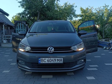 Авто Volkswagen Touran 2017 № 8372814