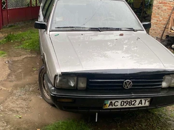 Авто Volkswagen Passat Variant 1986 № 8372855