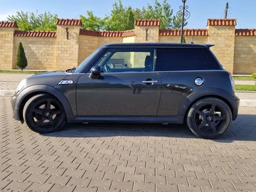 Авто MINI Cooper S 2010 № 8373006