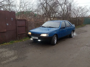Авто Peugeot 405 1992 № 8373010