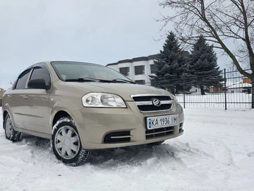 Авто Chevrolet Aveo 2013 № 8373332