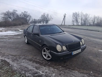 Авто Mercedes 320 1996 № 8373443
