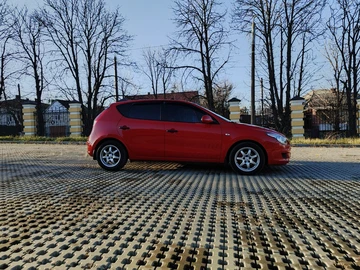 Авто Hyundai I30 2009 № 8373456