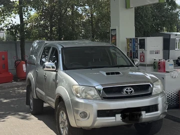 Авто Toyota Hilux Pick Up 2013 № 8373671