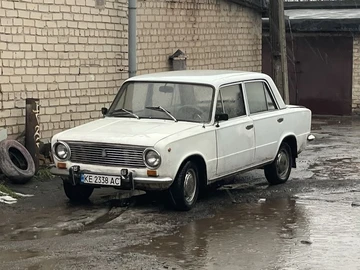 Авто ВАЗ 2101 1976 № 8373715