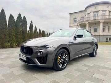 Авто Maserati Levante 2023 № 8373741