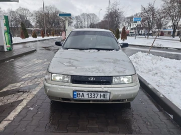 Авто ВАЗ 2112 2004 № 8373750