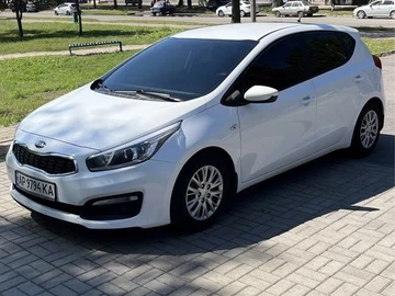 Авто KIA Cee X27 D 2018 № 8374547