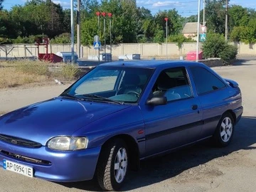 Авто Ford Escort 1997 № 8374549