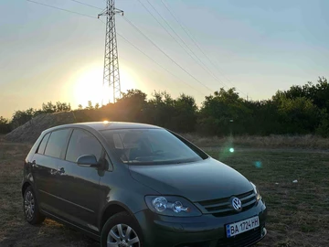 Авто Volkswagen Golf Plus 2005 № 8374788