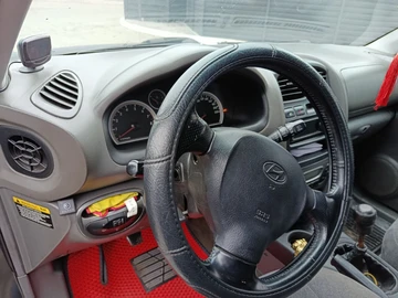 Авто Hyundai Santa Fe 2004 № 8374940