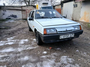 Авто ВАЗ 2109 1987 № 8375041