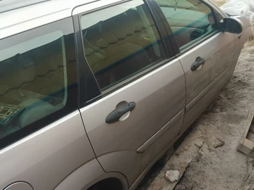 Авто Ford Focus 2001 № 8375454