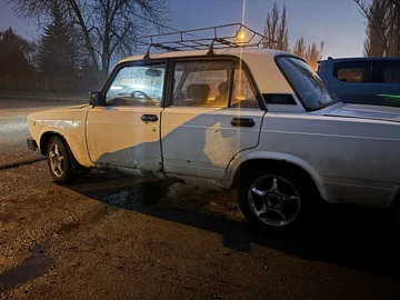 Авто ВАЗ 2105 1994 № 8375467
