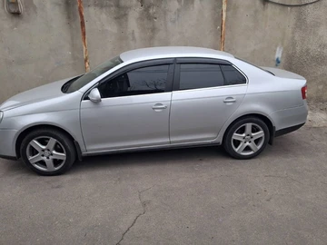 Авто Volkswagen Jetta 2007 № 8375533