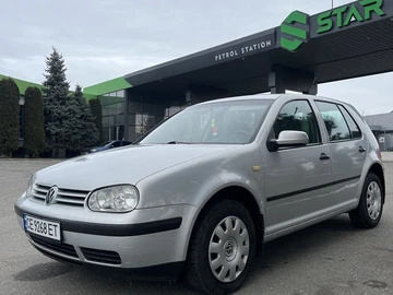Авто Volkswagen Golf 1999 № 8375695