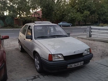 Авто Opel Kadett 1989 № 8375730