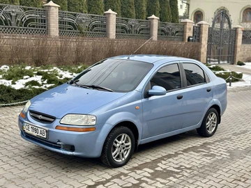 Авто Chevrolet Aveo 2005 № 8375770
