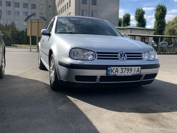 Авто Volkswagen Golf 2001 № 8375881