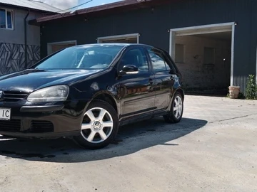 Авто Volkswagen Golf 2003 № 8376077