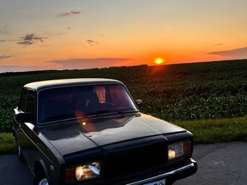Авто ВАЗ 2107 1998 № 8376221