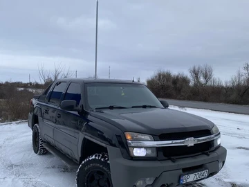 Авто Chevrolet Avalanche 2004 № 8376242