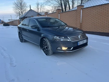 Авто Volkswagen Passat Sedan 2011 № 8376333