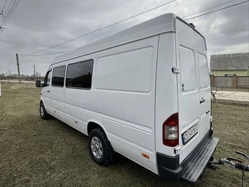 Авто Mercedes Sprinter 2000 № 8376343